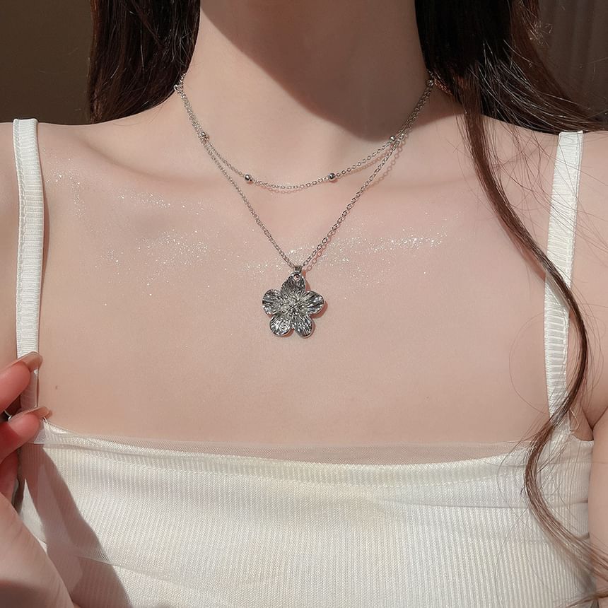 Floral Alloy Designs) Choker (Various