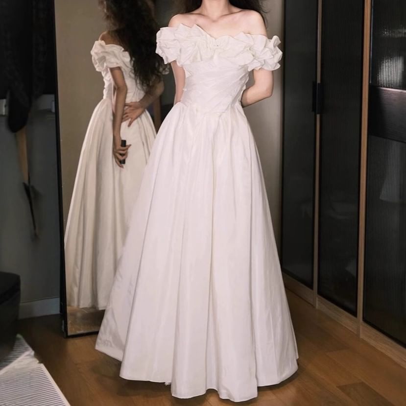 Ruched Plain Off-Shoulder Wedding Gown A-Line Satin