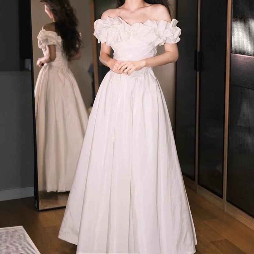 Ruched Plain Off-Shoulder Wedding Gown A-Line Satin