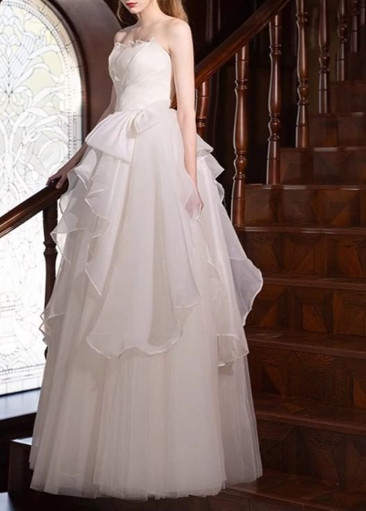 Gown Plain Wedding Bow A-Line Ruffle Strapless Accent