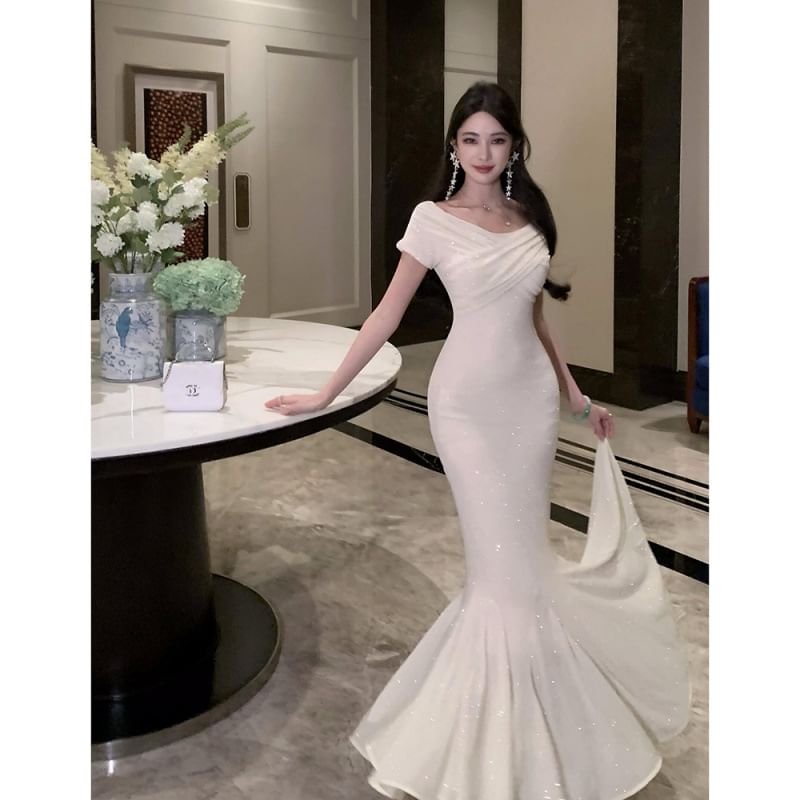 Mermaid Neck Gown Evening Short-Sleeve Rhinestone Boat
