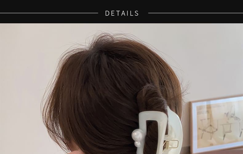 Hair Pearl Claw Acrylic Faux