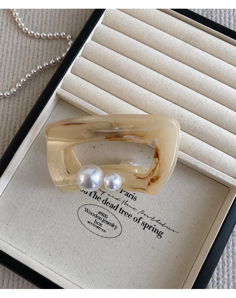 Hair Pearl Claw Acrylic Faux