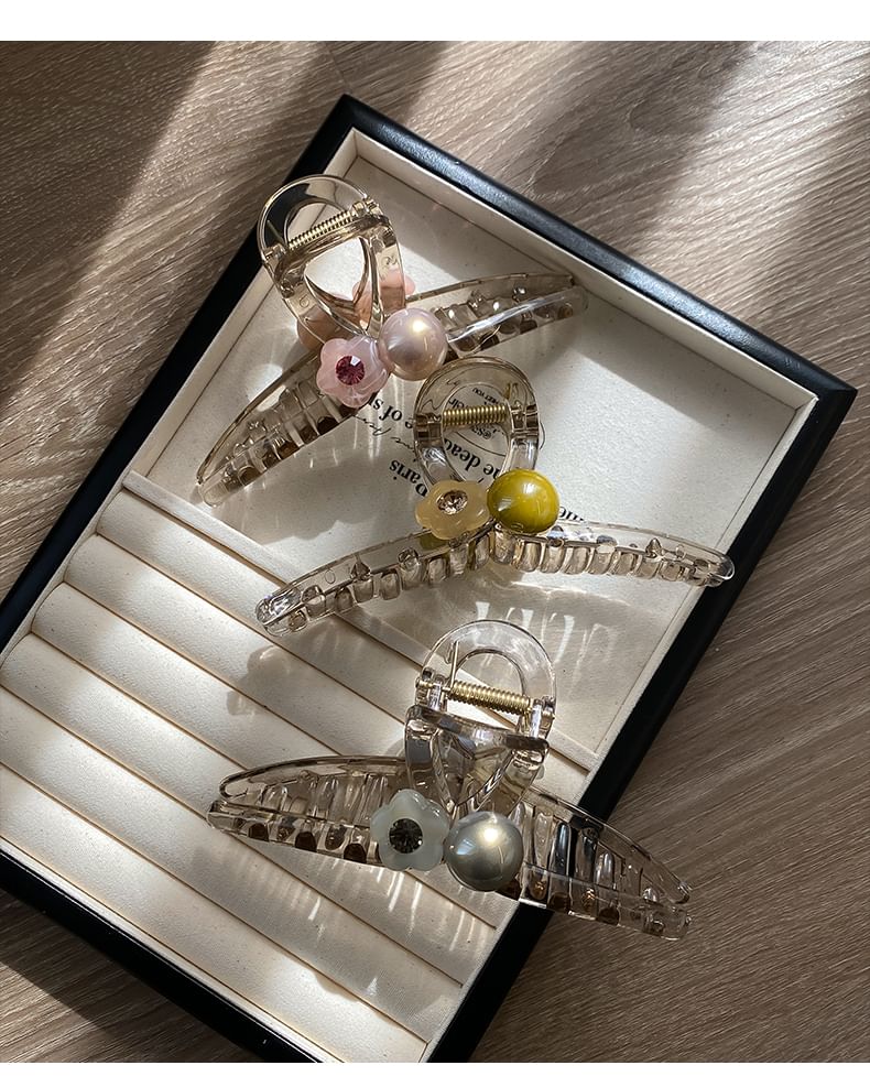 Faux Claw Flower Hair Pearl Acrylic