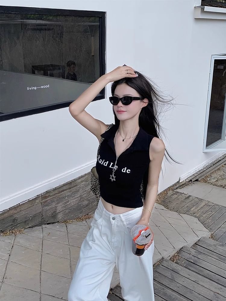 Tank V-Neck Crop Lettering Top