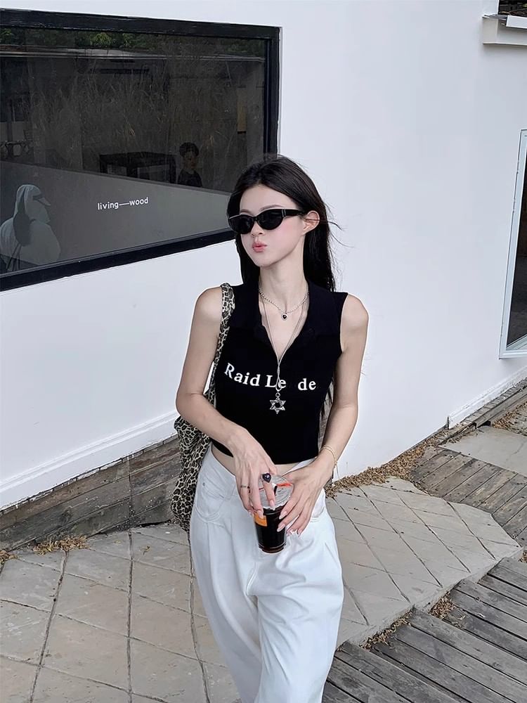 Tank V-Neck Crop Lettering Top