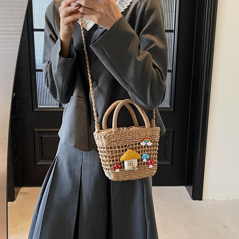 Applique Handle Crossbody Straw Mushroom Bag Top