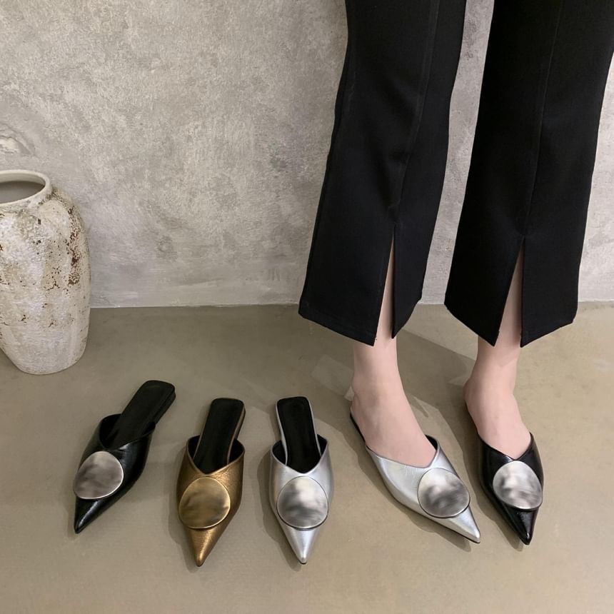 Disc Mules Pointed Toe