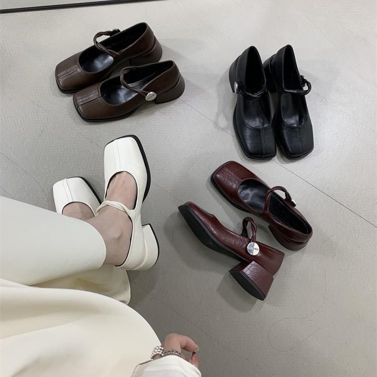 Mary Heel Jane Pumps Block Toe Square