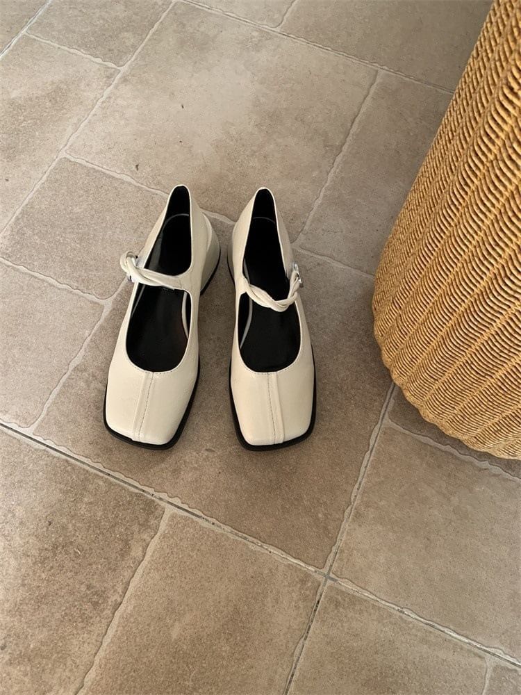 Mary Heel Jane Pumps Block Toe Square