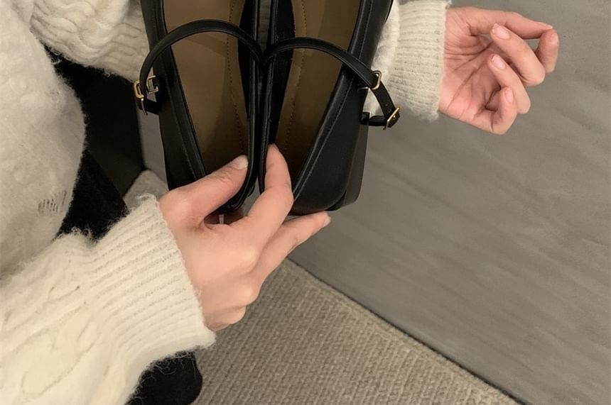 Mary Jane Heel Block Square Toe Pumps