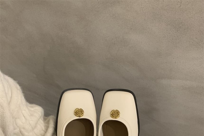 Mary Jane Heel Block Square Toe Pumps