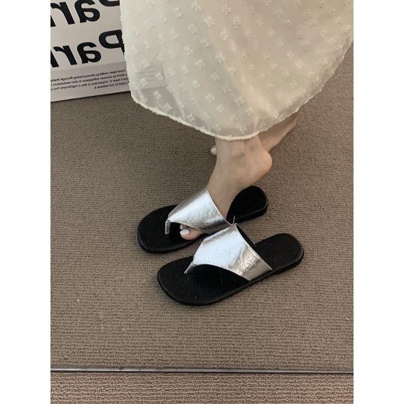 Sandals Leather Faux Slide Thong