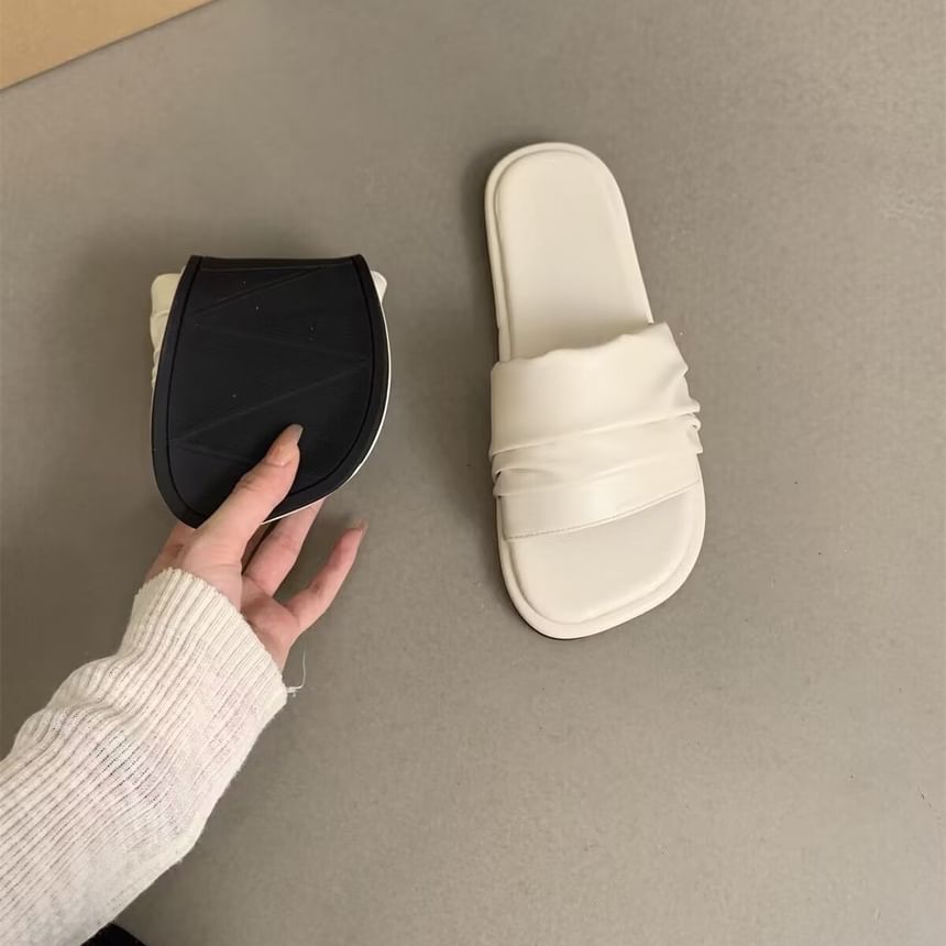 Sandals Ruched Slide