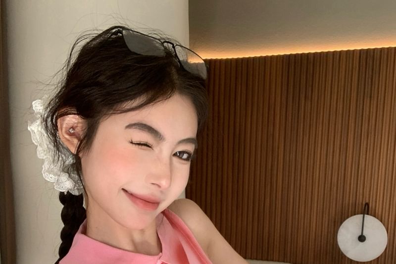 Tank Trim Top Crop Fit Collar Slim Contrast Henley