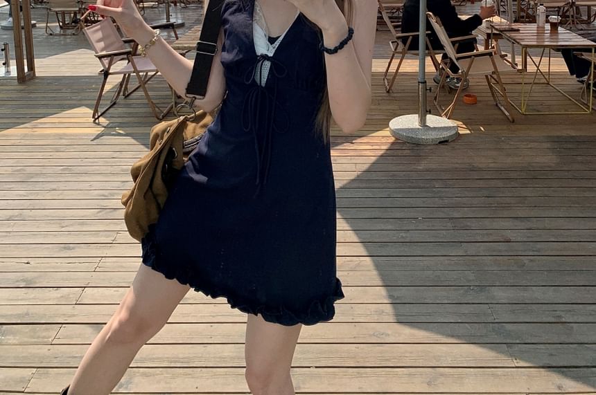 Mini Lace A-Line Bow Panel V-Neck Sleeveless Dress