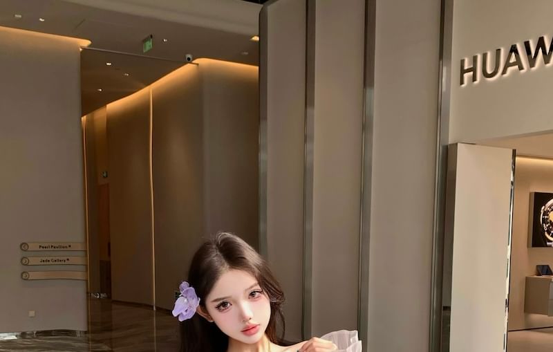 Plain Long-Sleeve Off-Shoulder Ruffle Tunic Blouse Trim