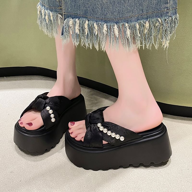 Sandals Faux Platform Patterned Pearl Slide Knot