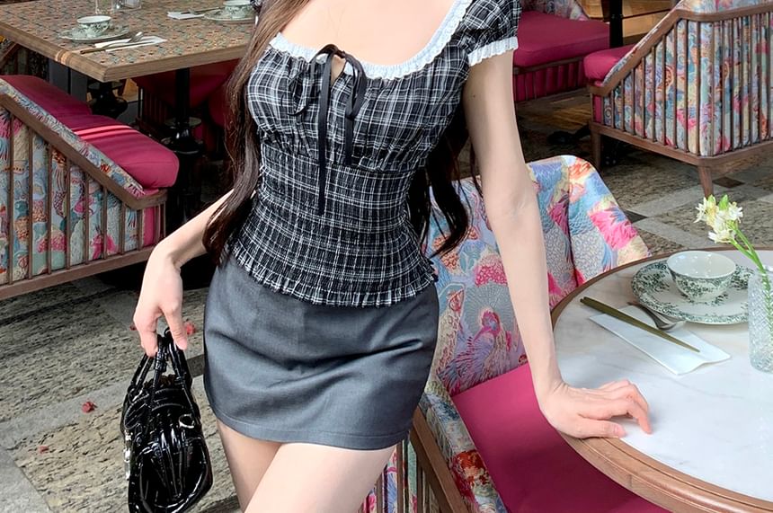 Neck Plaid Sleeve Square Top Short Shirred Bow