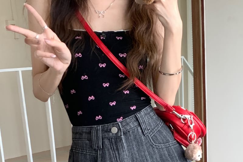 Denim Washed High Fringe Waist Shorts