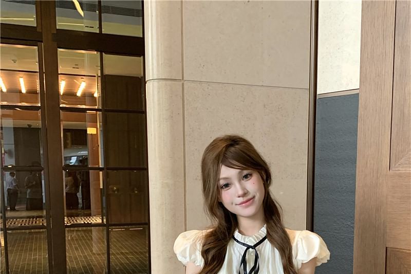 Stand Sleeve / Shorts Collar Plain Frill Cap Waist High Bow Blouse