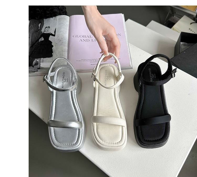 Chunky Heel Sandals Plain
