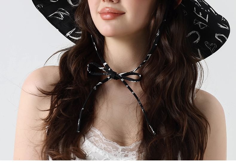 Lettering Boonie Hat Print