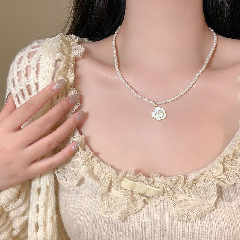 Flower Necklace Pendant