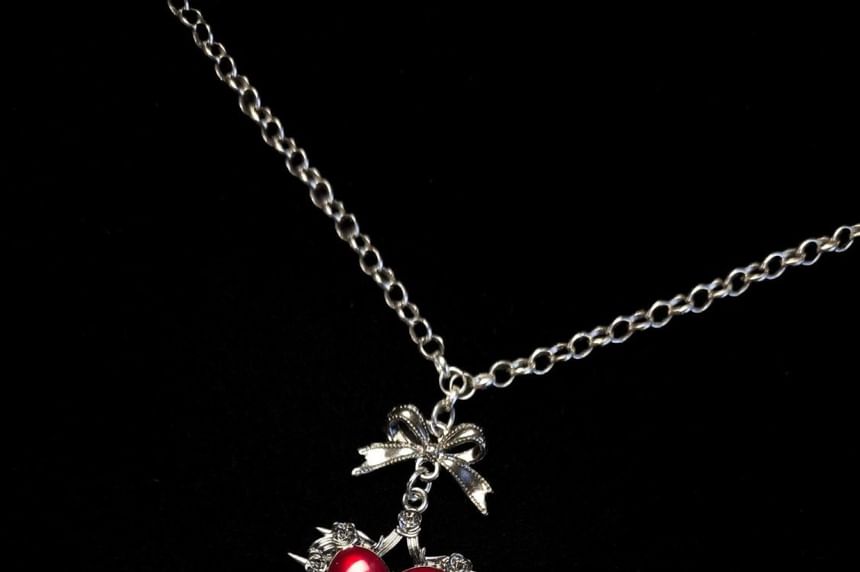 Alloy Necklace Cross Heart Pendant