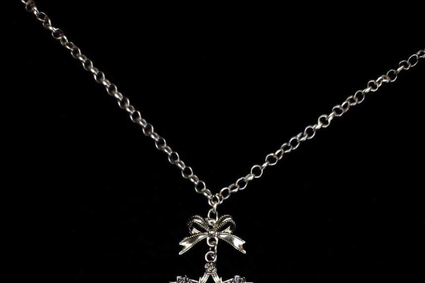 Alloy Necklace Cross Heart Pendant