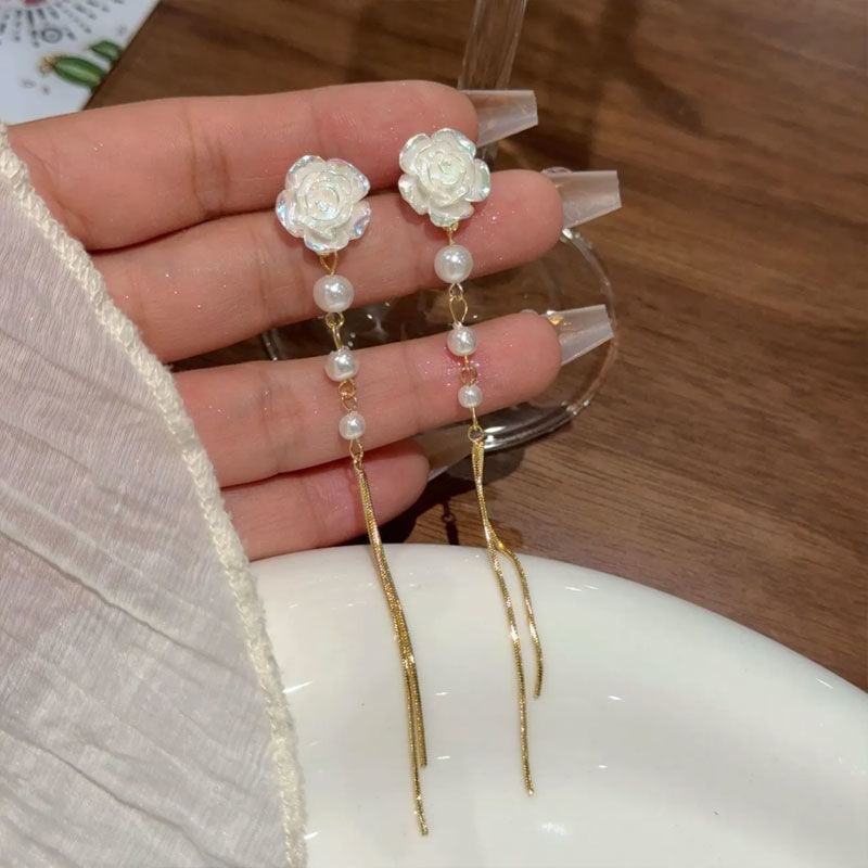 Faux Pearl Floral Alloy Threader Earring