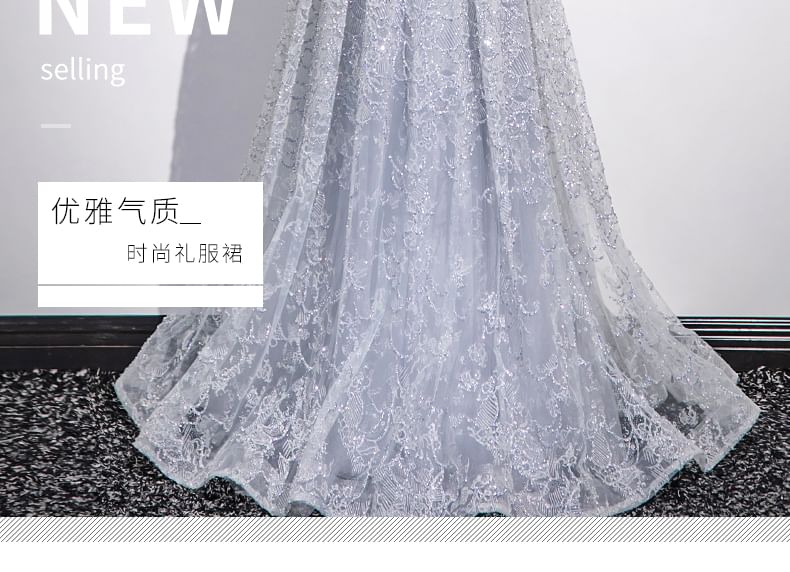 Short-Sleeve Evening Plain V-Neck Gown Lace Sheath