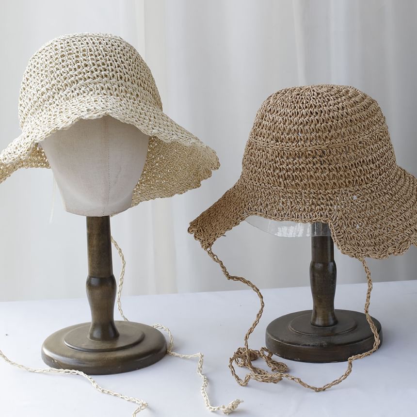 Straw Hat Sun Plain