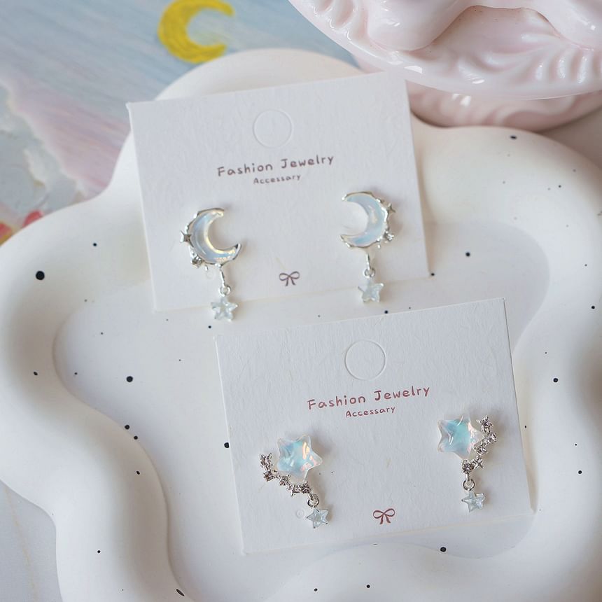 / Crescent Earring Drop Star