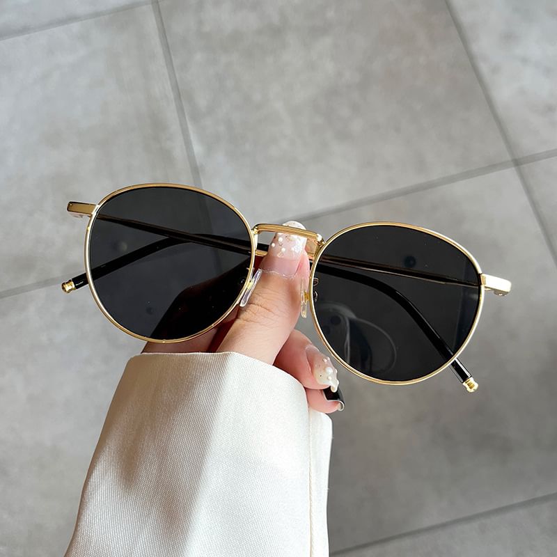 Sunglasses Round Metal Frame