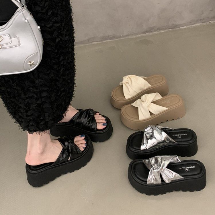 Sandals Twisted Slide Platform