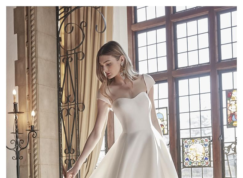 Plain A-Line Neck Sweetheart Gown Wedding