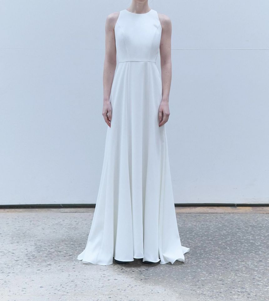 Round Neck A-Line Sleeveless Wedding Gown