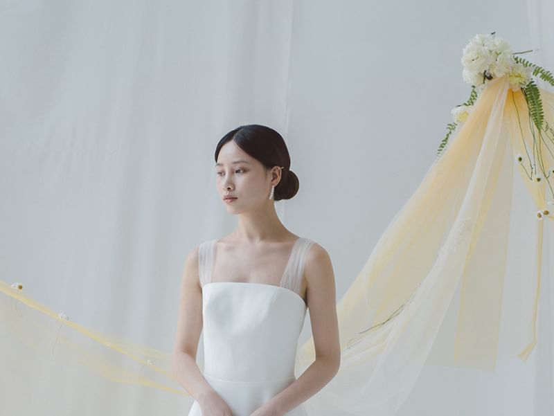 Strap A-Line Wedding Mesh Gown