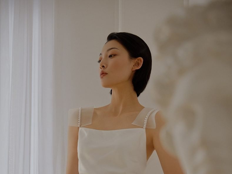 Strap Mesh Faux Pearl Mermaid Wedding Gown