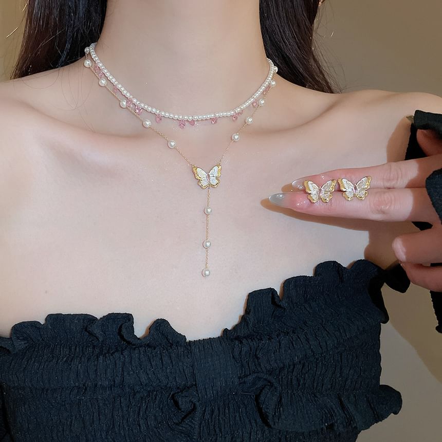 Layered Stud Pearl / Faux Necklace Butterfly Earring