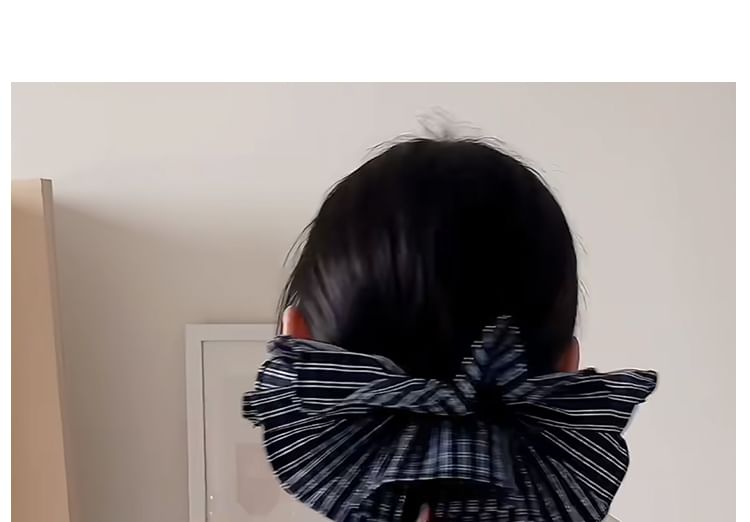Scrunchie Striped Ruffle