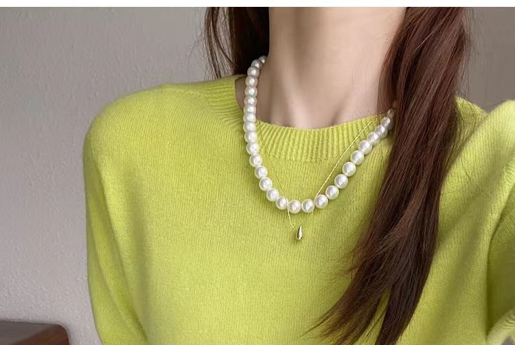 Gradient Neck Top Crew Short-Sleeve Knit