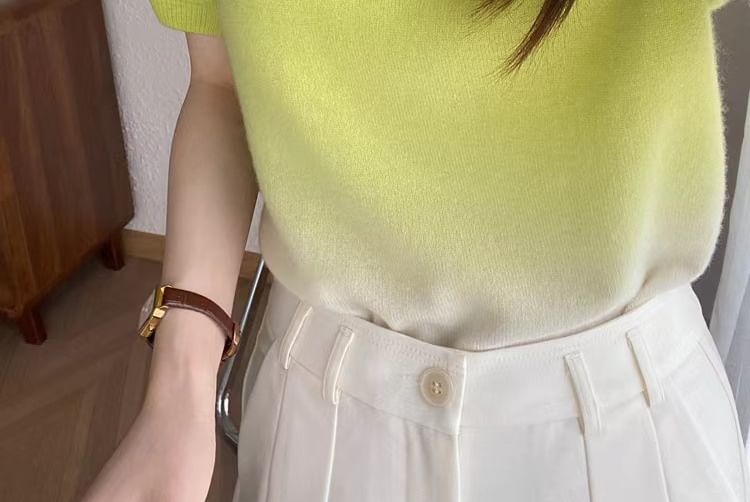 Gradient Neck Top Crew Short-Sleeve Knit