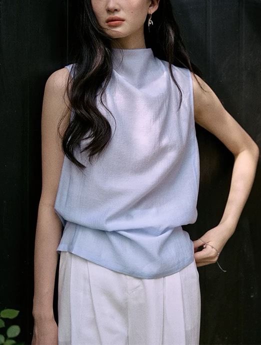 Blouse Sleeveless Mock Neck Plain