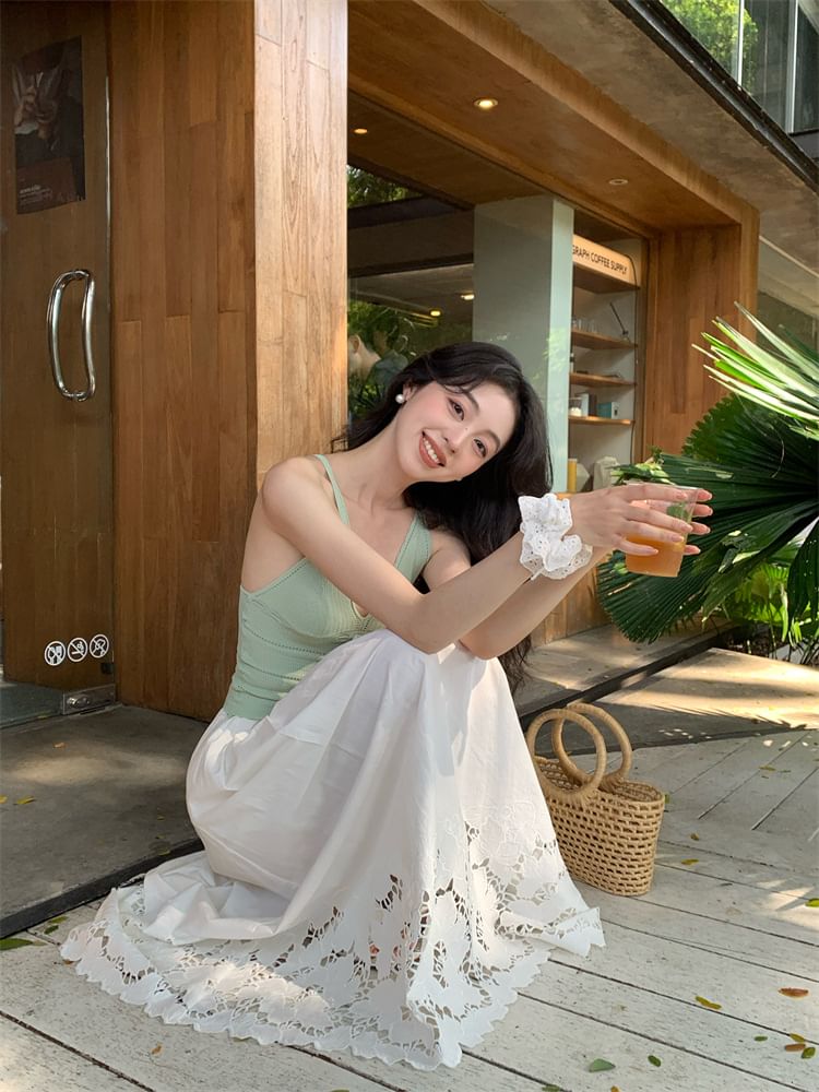 V-Neck Tie Plain Top Spaghetti Strap Neck Camisole