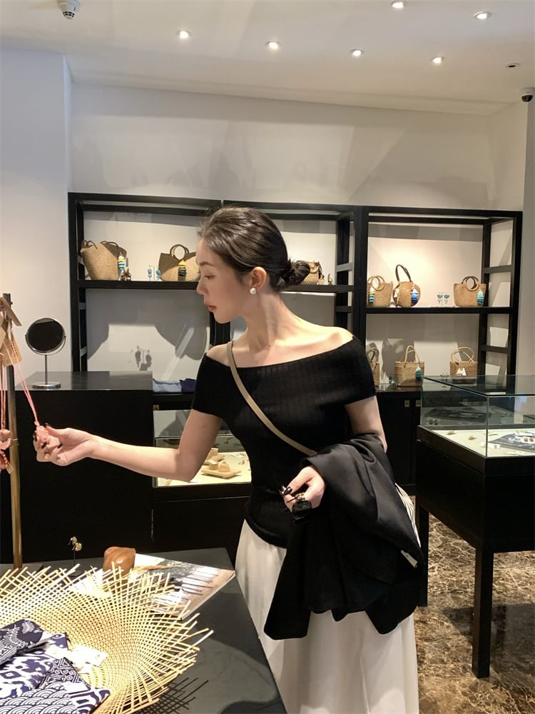 Knit Top Plain Shoulder Ribbed Off Short-Sleeve