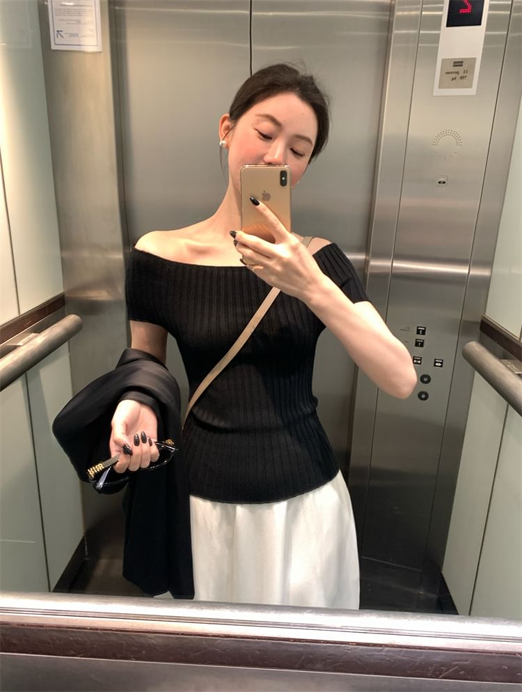 Top Knit Short-Sleeve Plain Ribbed Shoulder Off