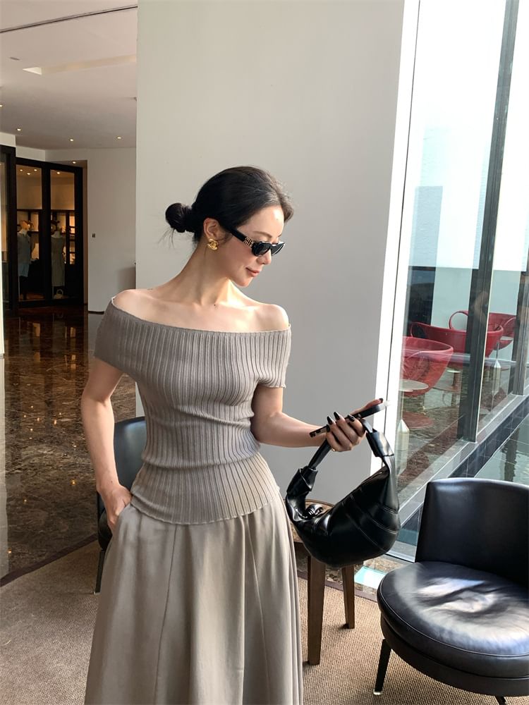 Top Knit Short-Sleeve Plain Ribbed Shoulder Off