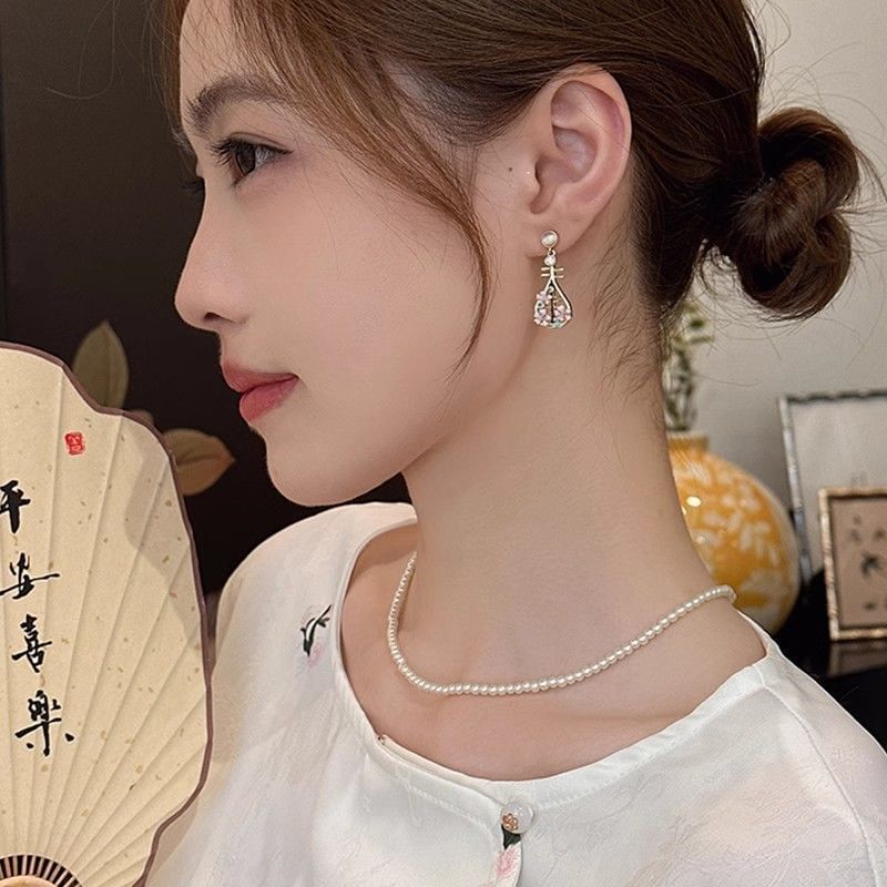 Drop Earring Enamel Floral Pipa